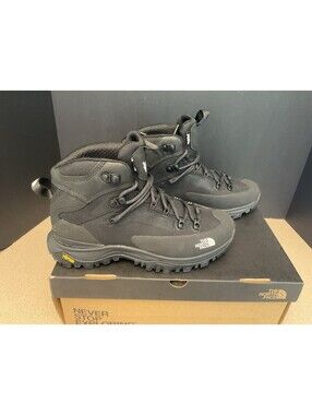 New! Womens The North Face Creston Hike Mid Waterproof Boots. Size 8.5. Awesome!